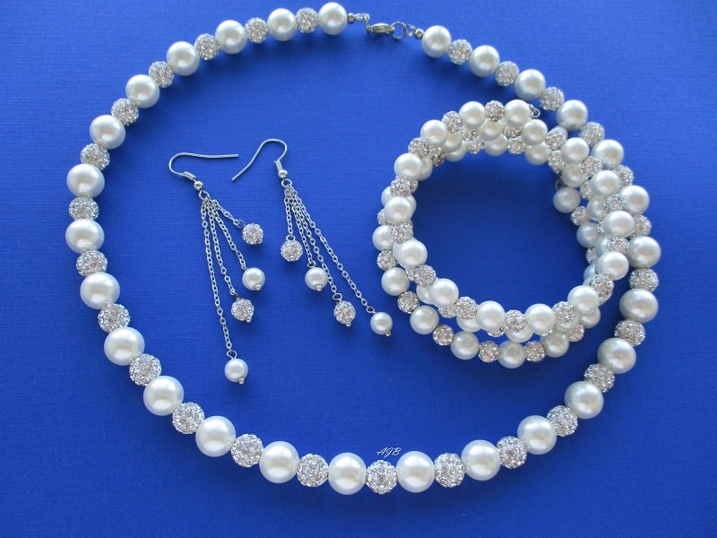 Handmade Natural Gemstone Crystal and Pearl Jewelry